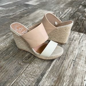 DV Dolce Vita Womens size 6 Two Strap Espadrille Wedge Shoe Neutal Tan Summer